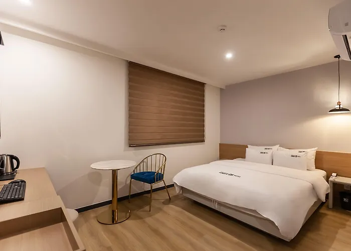 Hotel No.25 Seomyeon Station Pusan