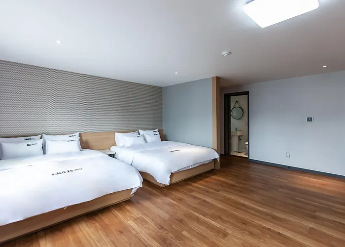 Hotel No.25 Seomyeon Station 2*